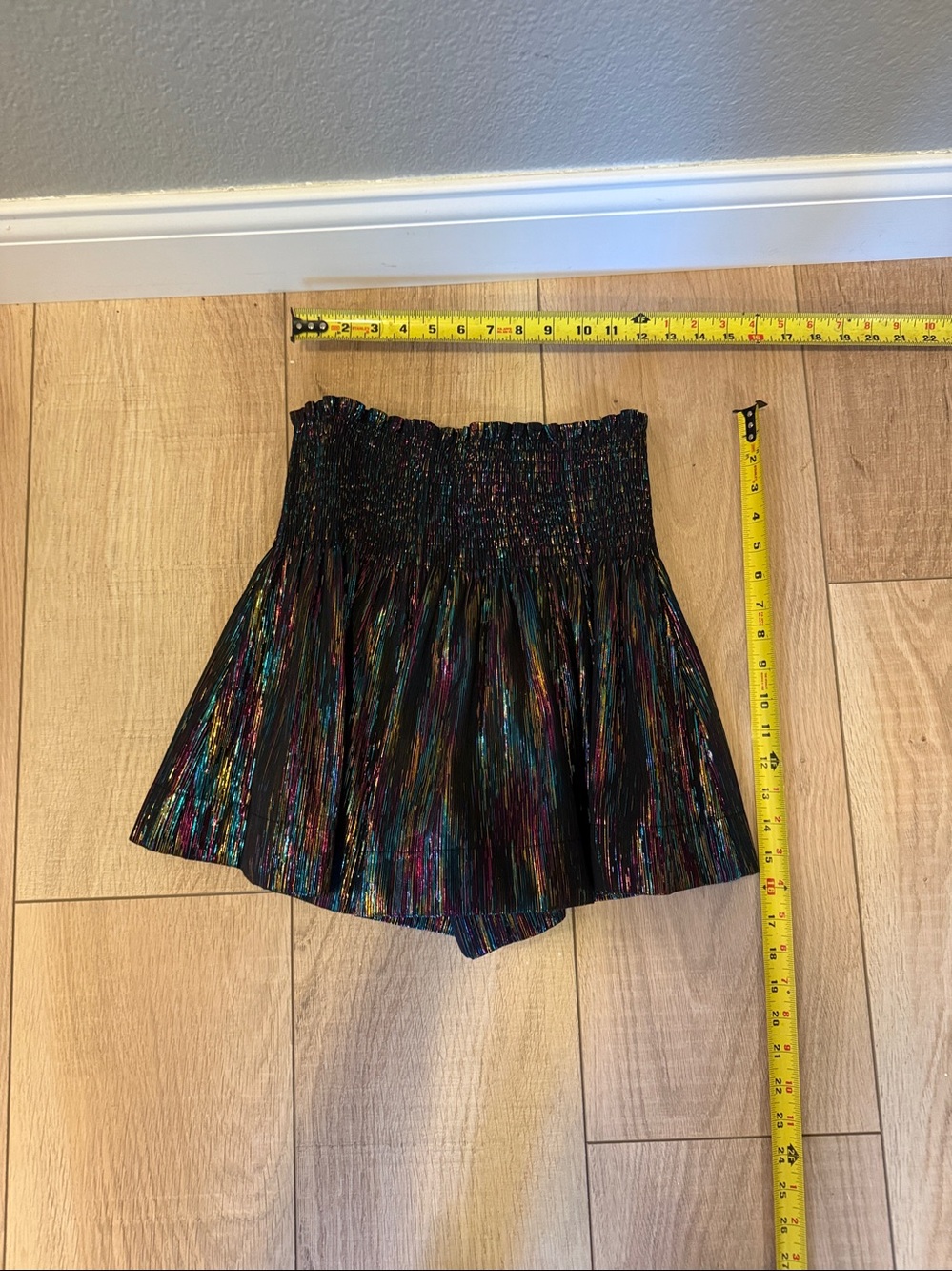 👑✨ Queen of Sparkles Multicolor Shimmer Shorts | Size Large | NWOT - Picture 6 of 6